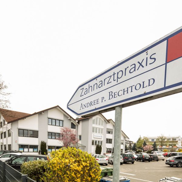 Wegweiser Zahnarzt Bechtold