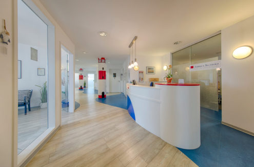 Empfang Zahnarzt Bechtold